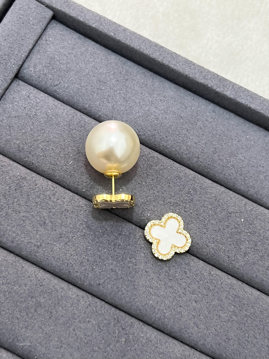 Colorless Studded Clover Earring with Pearl - Tamis Jewellery Ireland