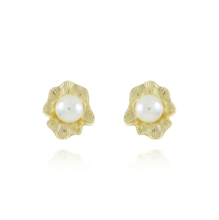 Floral pearl Earring