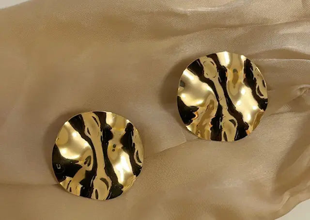 18k Gold Plated Circle Organic Smooth Earrings Ireland - Tamis Jewellery Ireland
