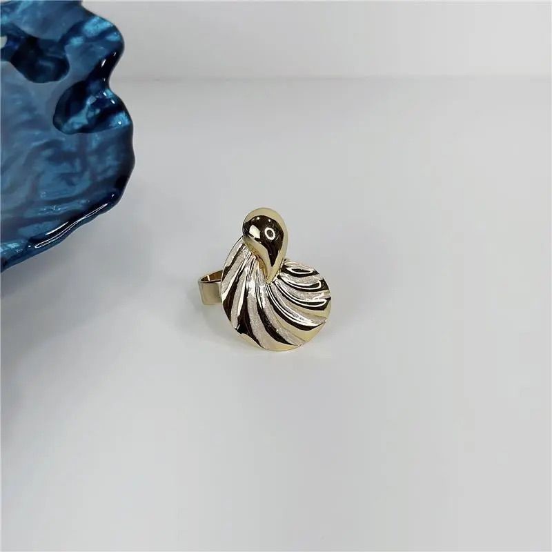 Golden Shell Adjustable Ring